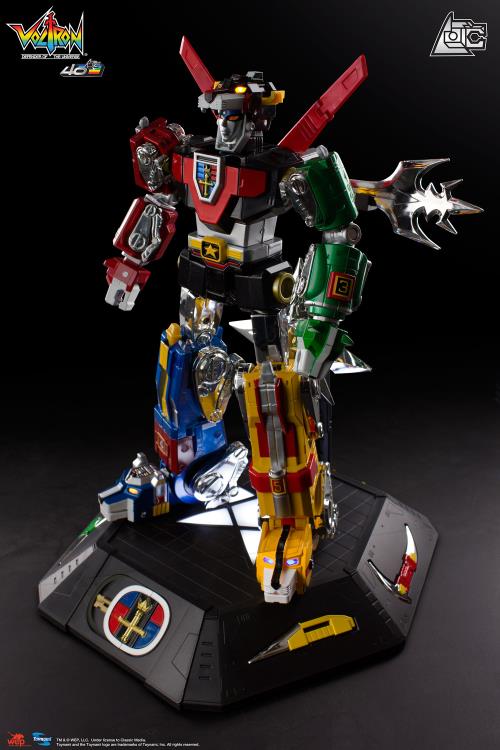 Voltron: Defender of the Universe 40th Anniversary Voltron Collector's Set