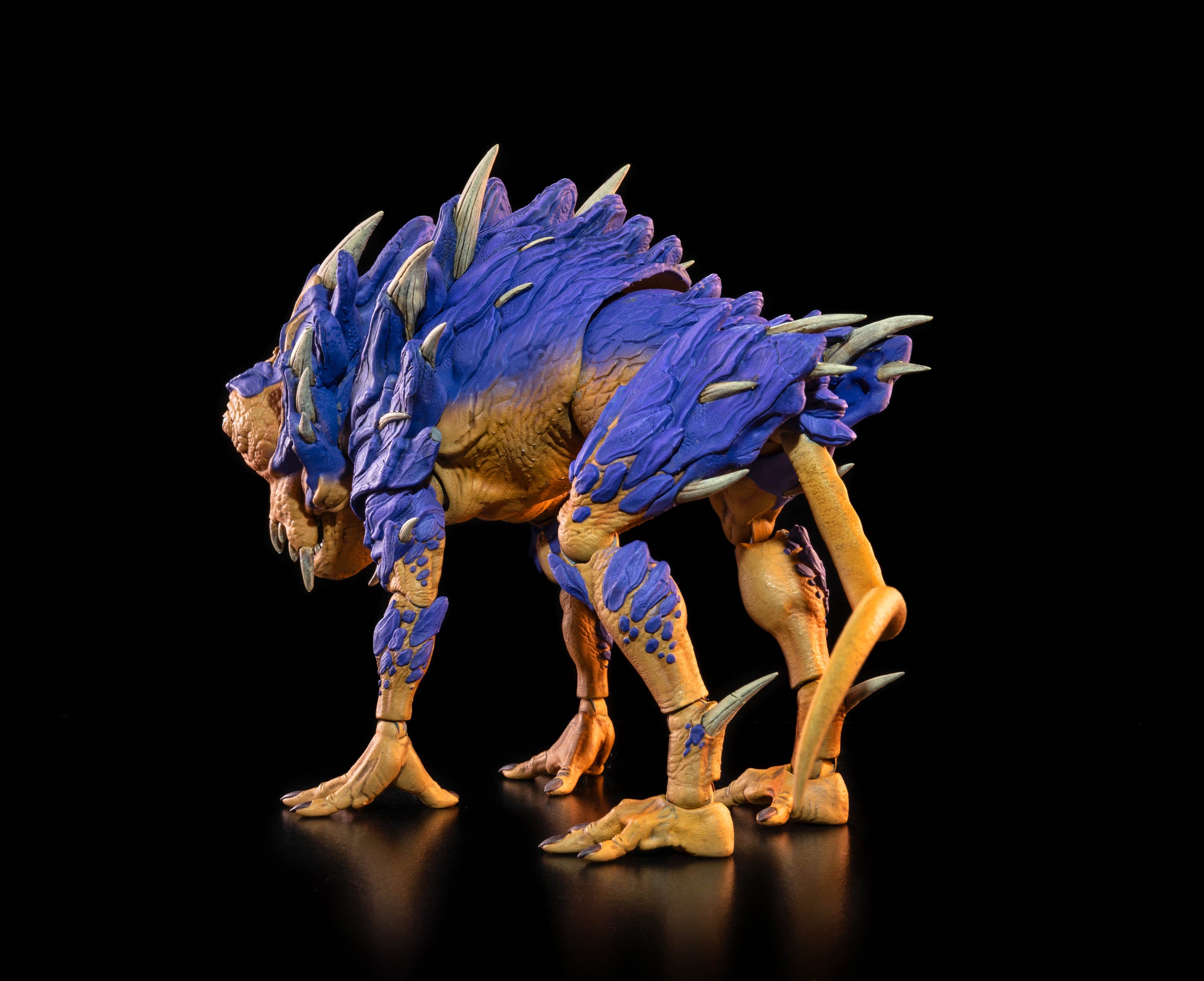 Cosmic Legions: OxKrewe Book One Thraxxon - Lowland Scapeback (Preorder)