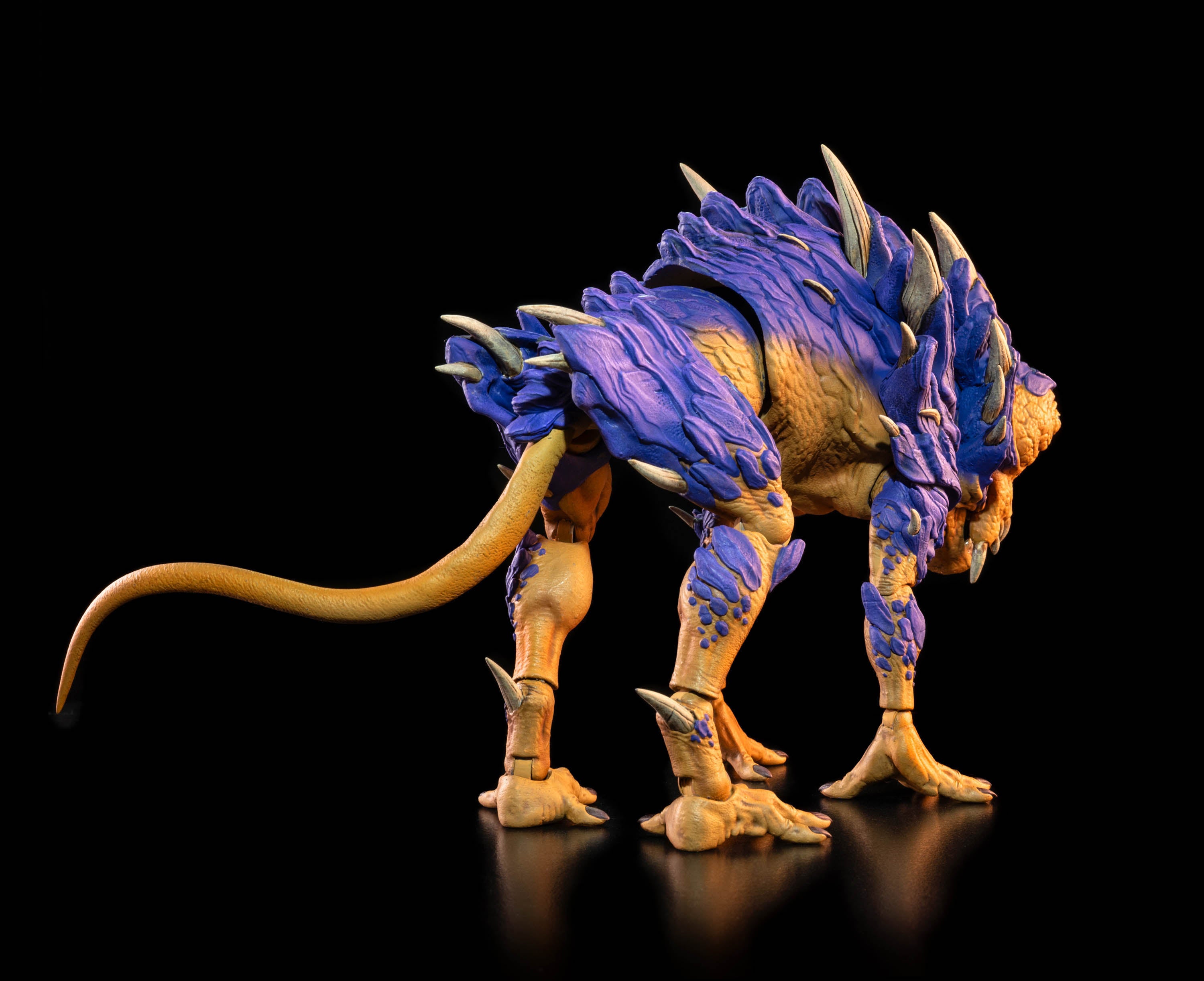 Cosmic Legions: OxKrewe Book One Thraxxon - Lowland Scapeback (Preorder)