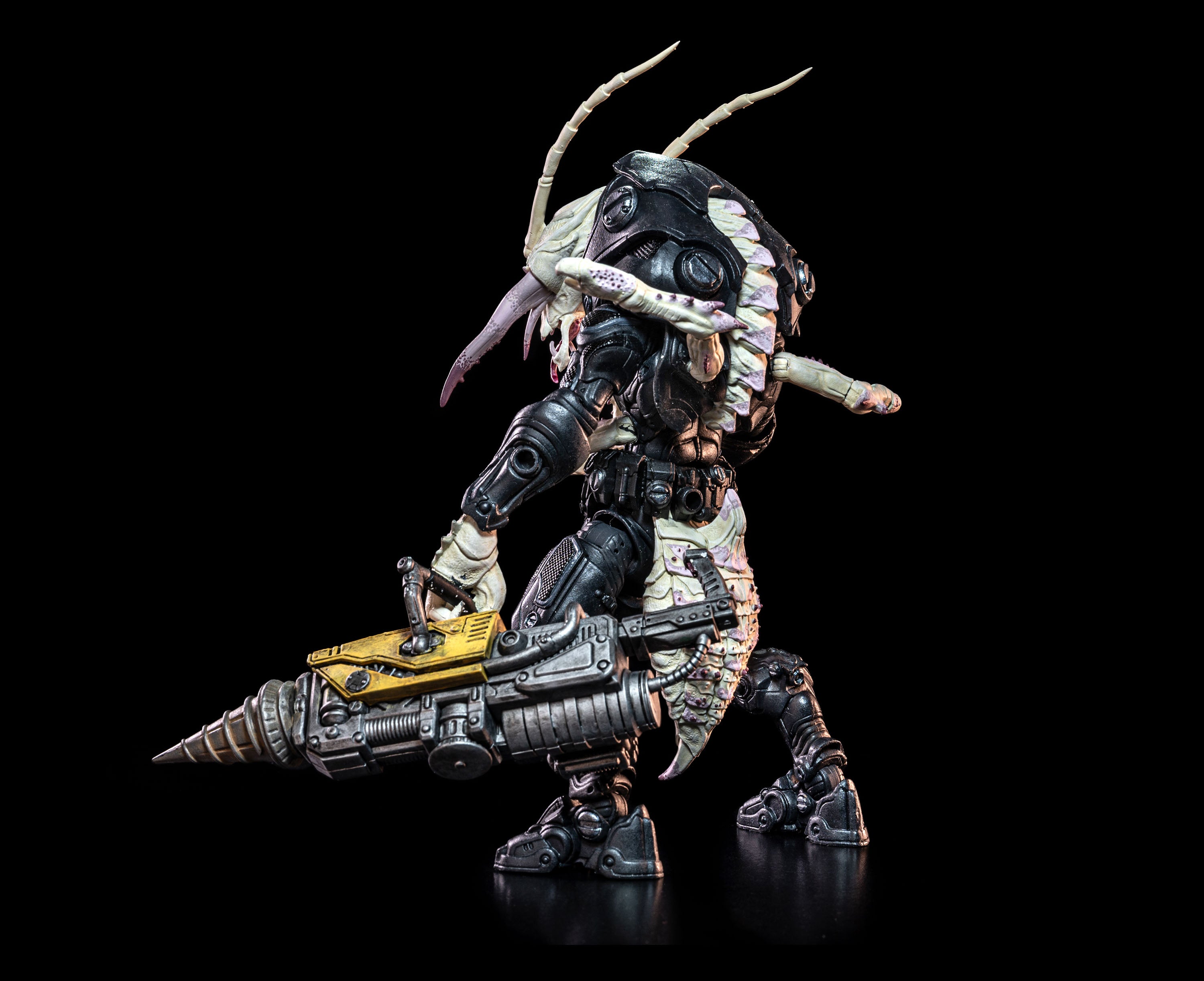 Cosmic Legions: Outpost Zaxxius - Sphexxian Mine Worker [Deluxe Figure]