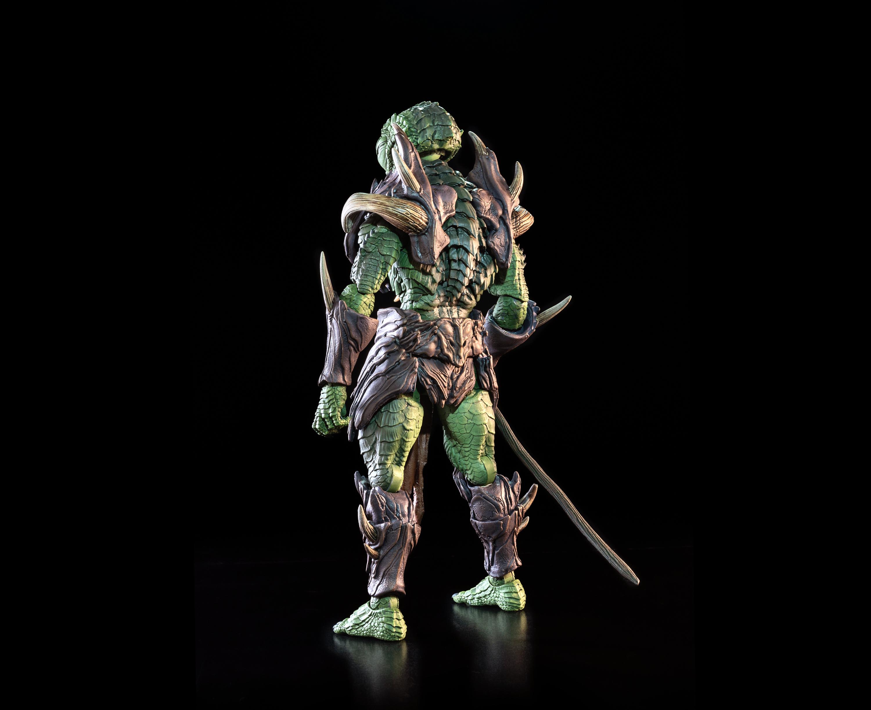 Cosmic Legions: OxKrewe Book One Thraxxon - Thraxxian Scout (Preorder)