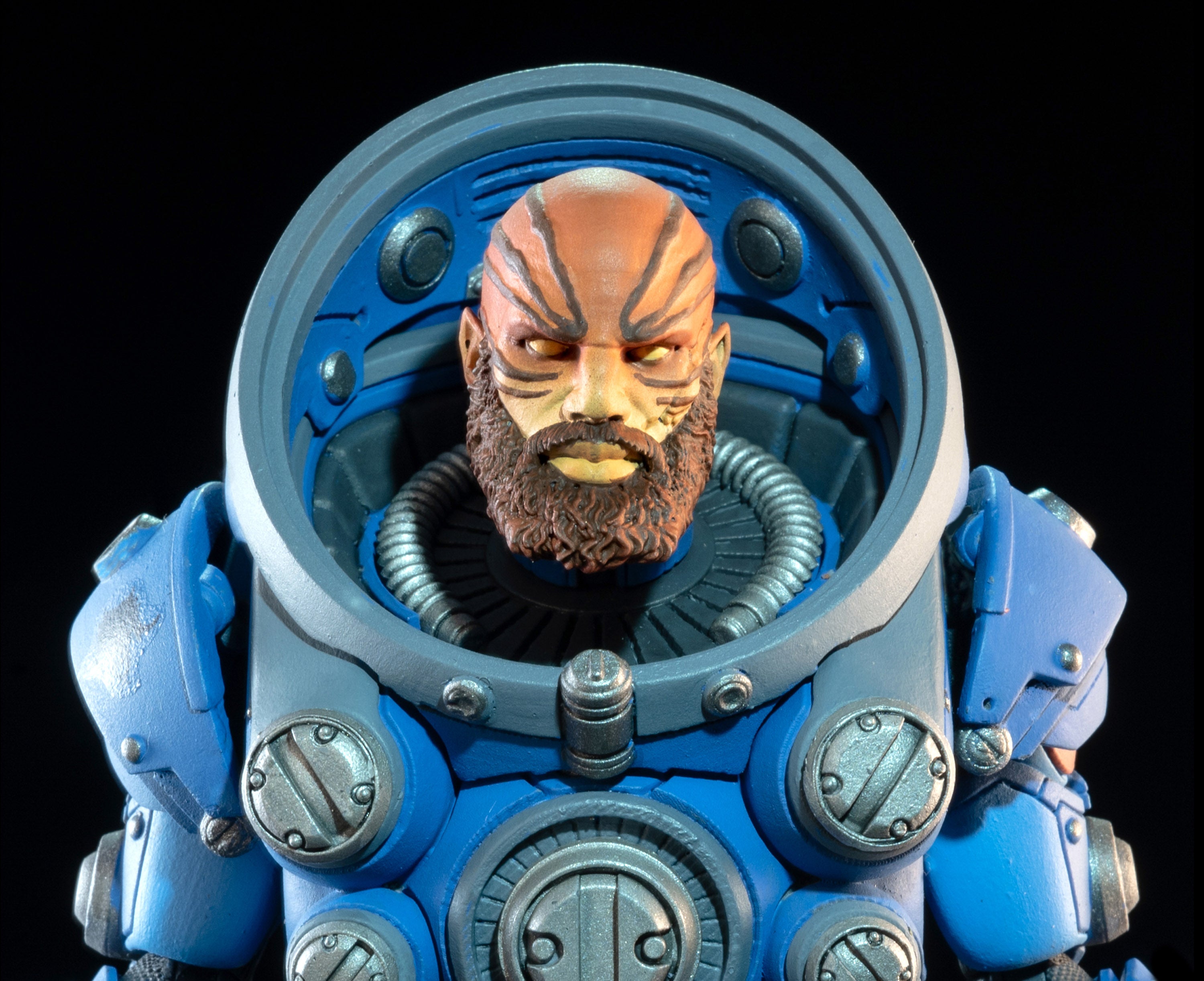 Cosmic Legions: OxKrewe Book One Thraxxon - Vellok Speer [Deluxe] (Preorder)